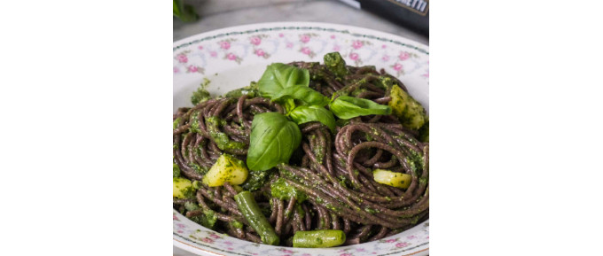 SPAGHETTI VENERE AL PESTO GENOVESE